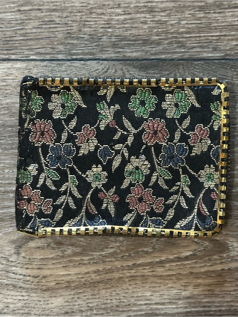 50’s/60’s Floral tapestry wallet with gold tone metal trim whimsygoth Fairycore